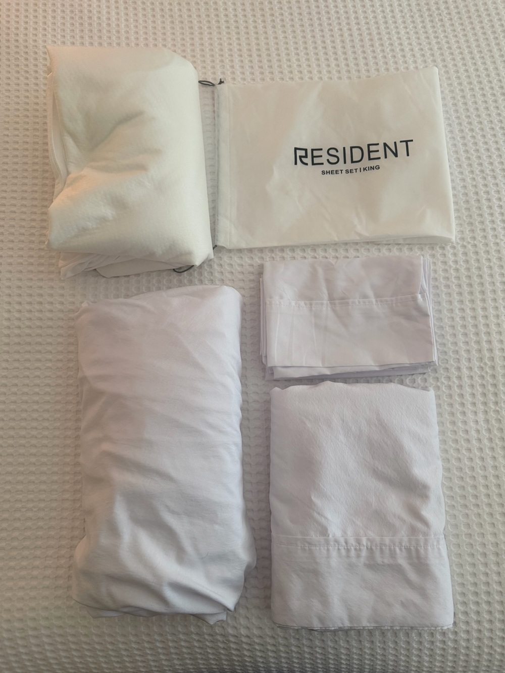 Resident King Sheet Set Nectar Brand Flat + Fitted Sheet, Pillow Cases + Pad